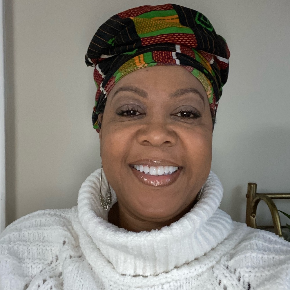 Meet your Posher, Charlene